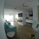 Seafront Homes Апартаменты *