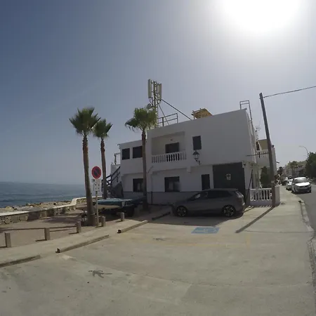 Апартаменты Seafront Homes